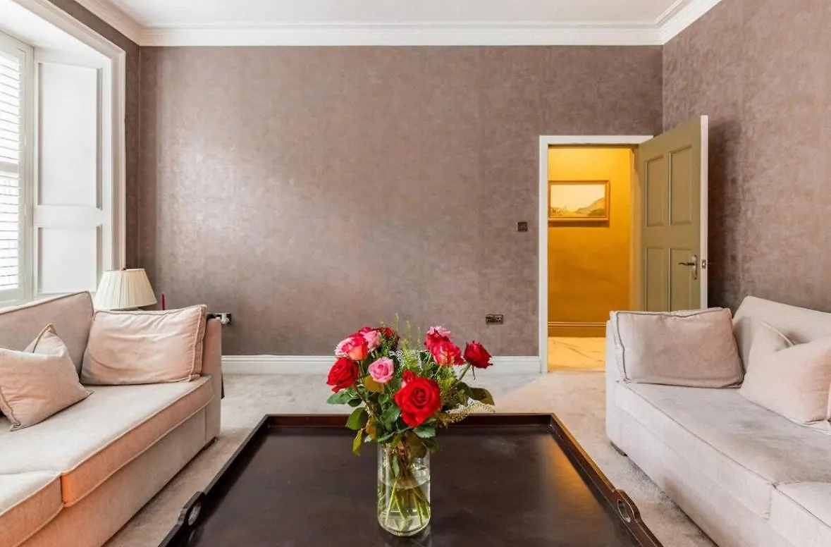 Luxury New Town Apartment Edinburgh Großbritannien