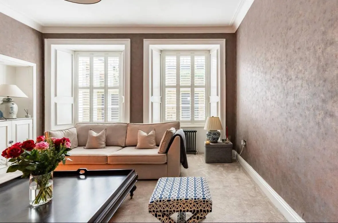 Luxury New Town Apartment Edinburgh