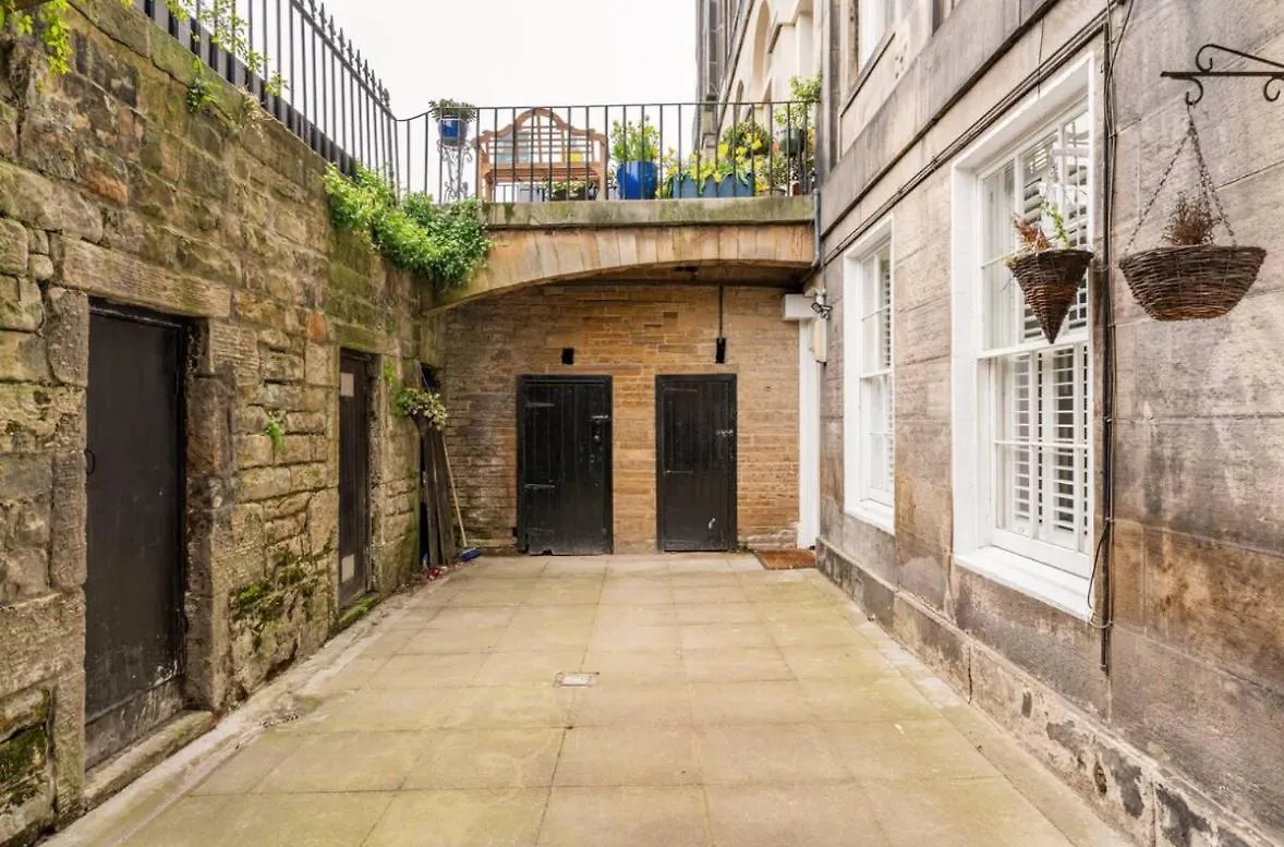 Luxury New Town Apartment Edinburgh 0*,  United Kingdom